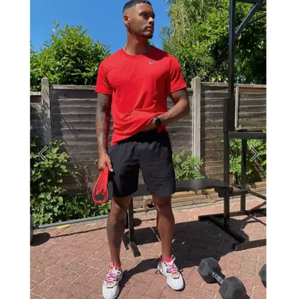 Nike Dri FIT Superset Mens Short Sleeve Running Gym Training Shirt Red L Large